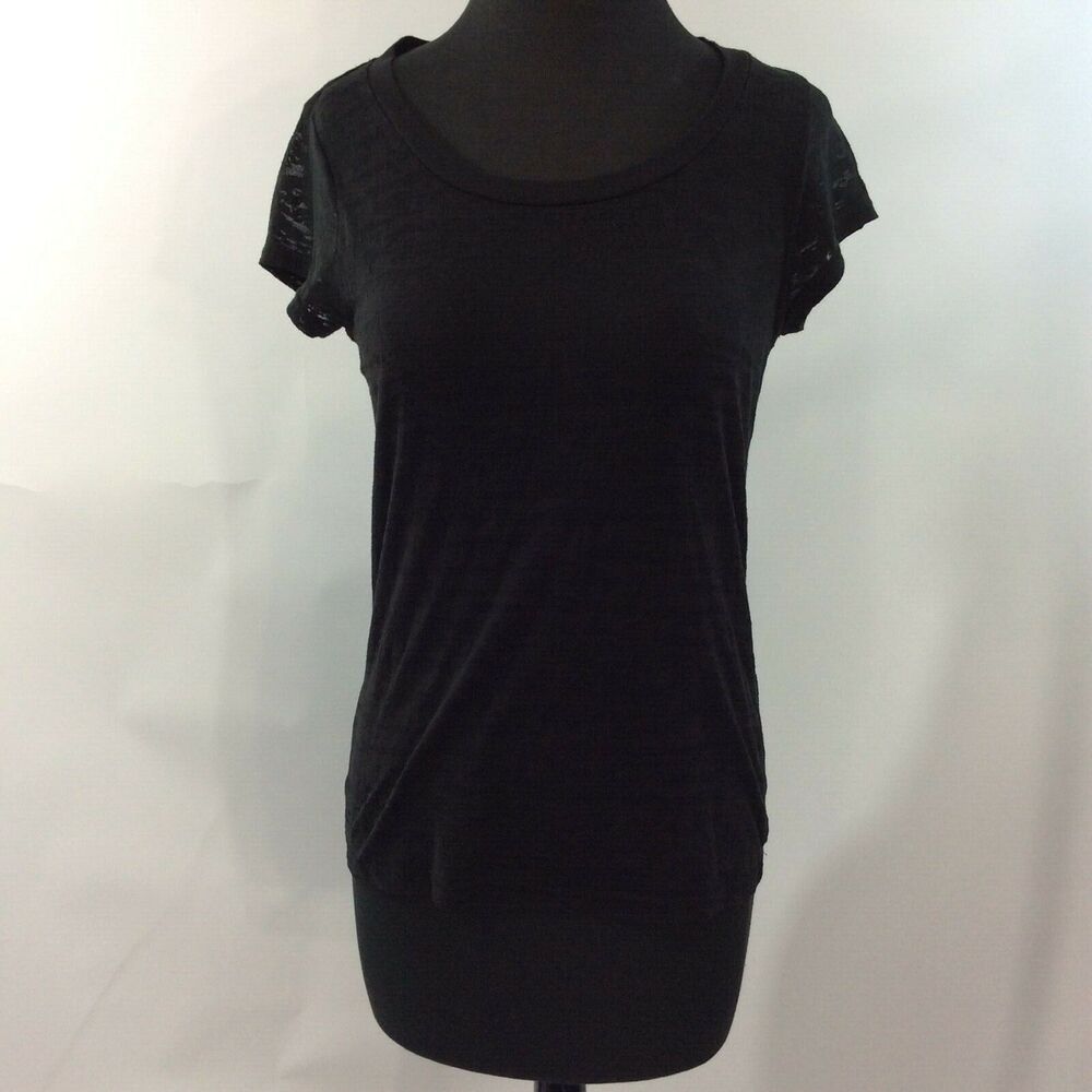Wishful Park Women’s Large Black Scoop Neck Shirt